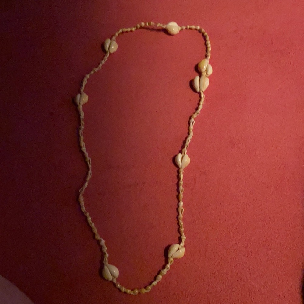 Pooka she’ll necklace